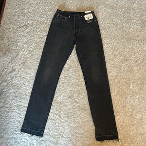 NEW! Levi’s 501 High Rise Straight Leg Denim Jeans